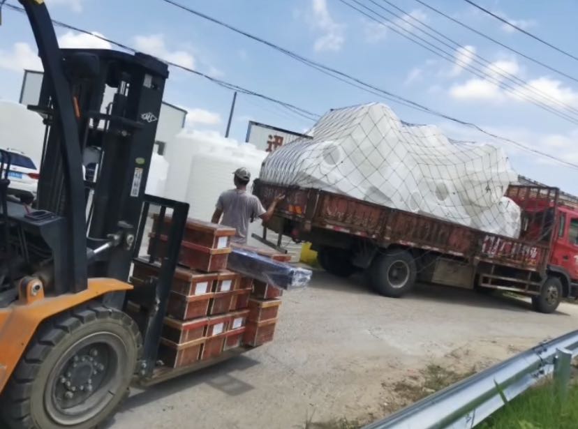 塑料水箱容器哪家好？